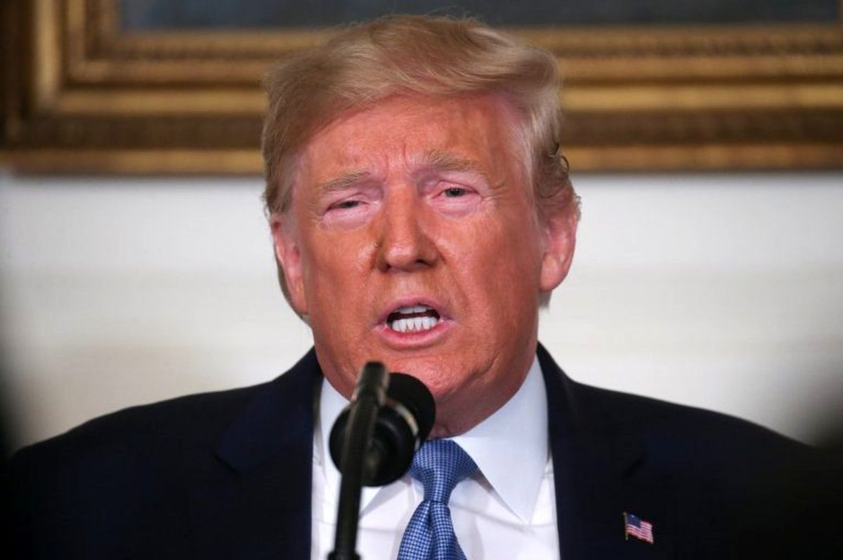 Trump, Venezuela hükümetinin ABD\'deki mal varlıklarını dondurdu