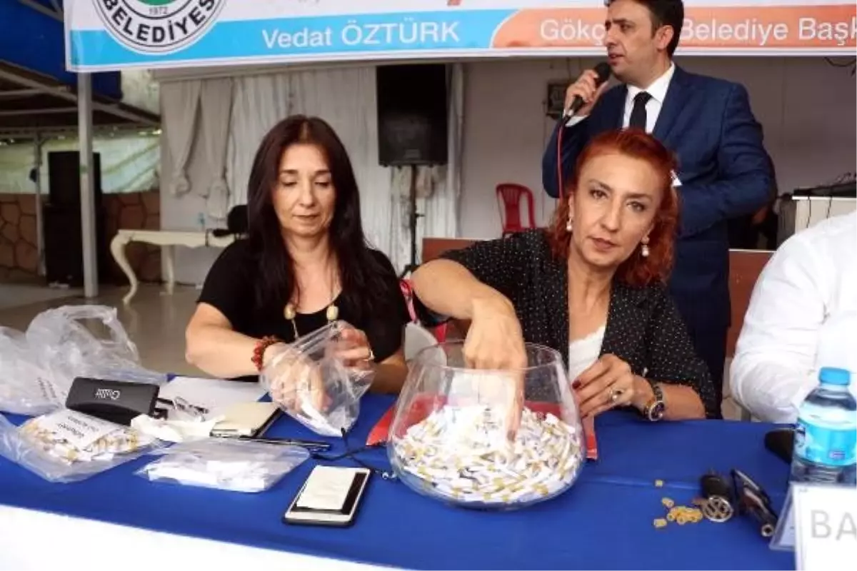 Zonguldak\'ta TOKİ evleri, kurayla sahiplerini buldu