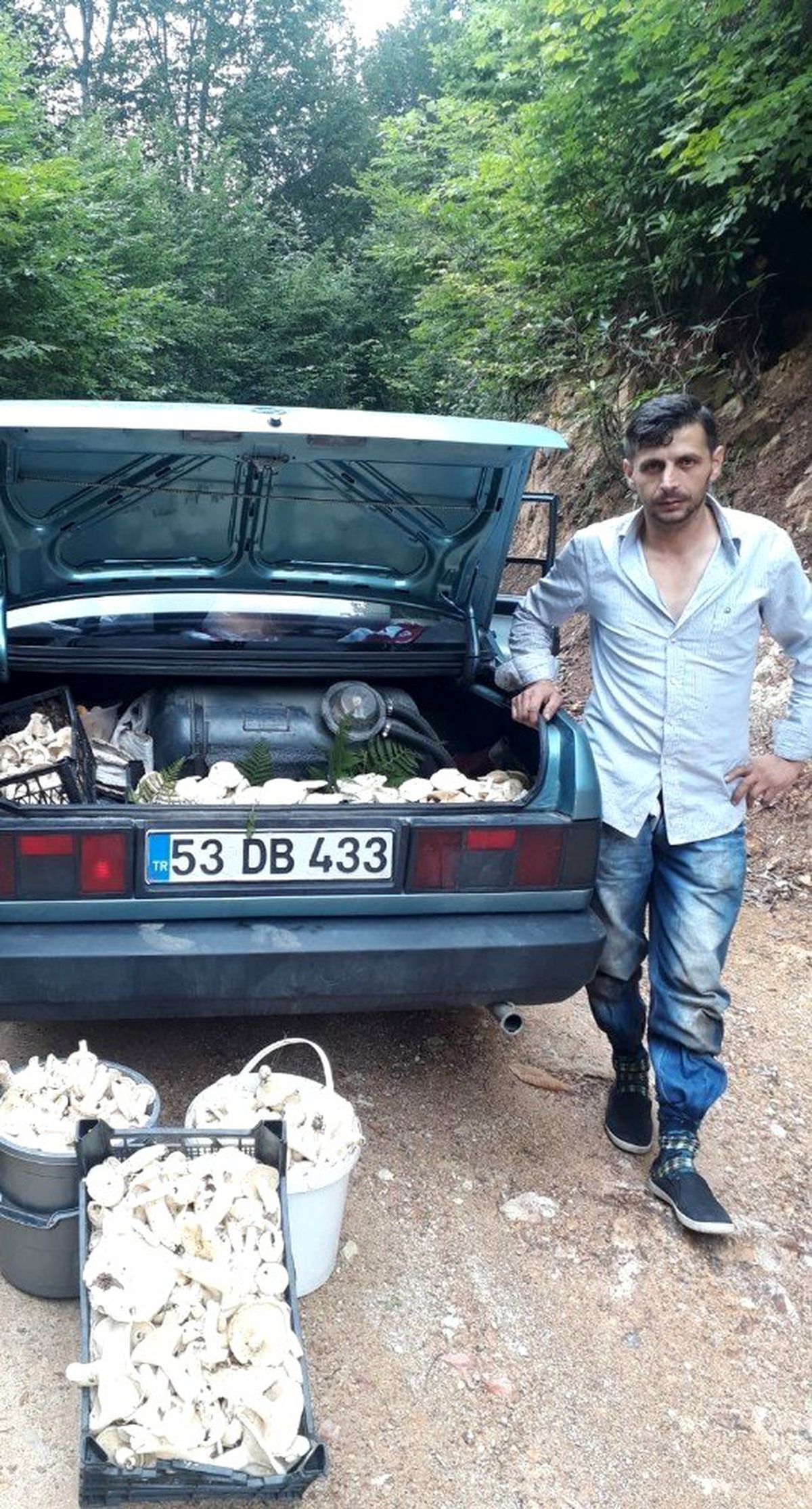 1,5 yıl önce kızını kaçırdığı şahıs tarafından öldürüldü