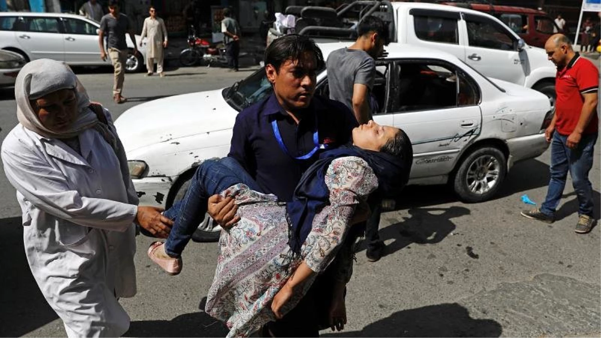 Afganistan\'ın başkenti Kabil\'de bomba yüklü araçla saldırı: 95 yaralı