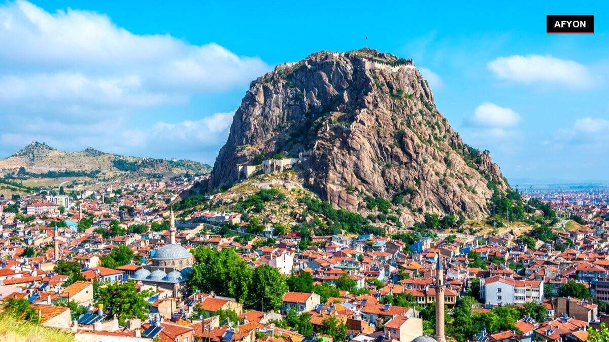 Afyon lokumu ete bürünüp "kuzu lokum" oldu