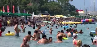 ANTALYA Kemer, bayramda 400 bin kişi bekliyor