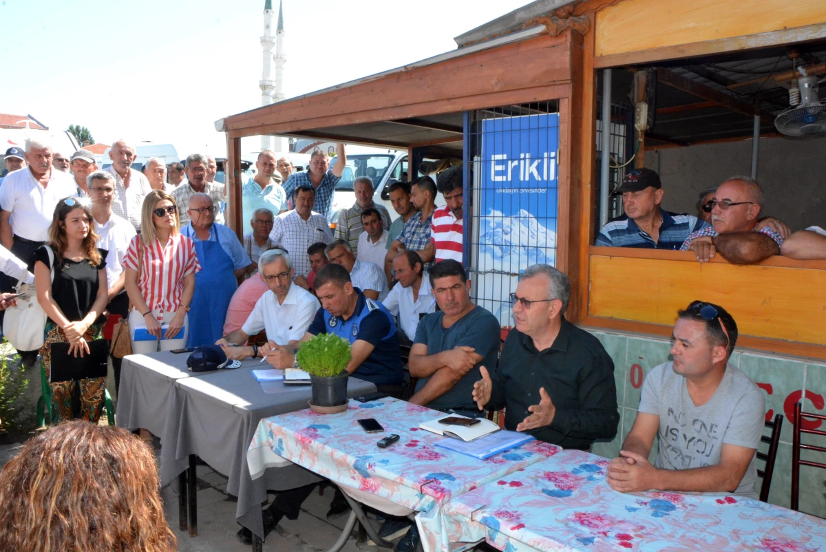 Başkan Helvacıoğlu Köy Garajı esnafıyla buluştu