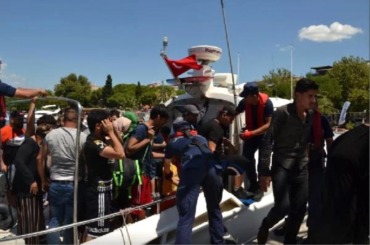 Dikili açıklarında 95 kaçak göçmen yakalandı