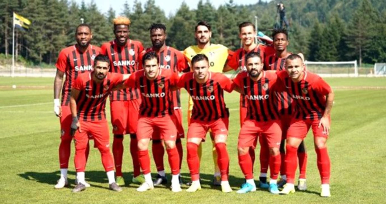 Gazişehir Gaziantep-Al Wakrah maçında ortalık karıştı! Maç yarıda kaldı