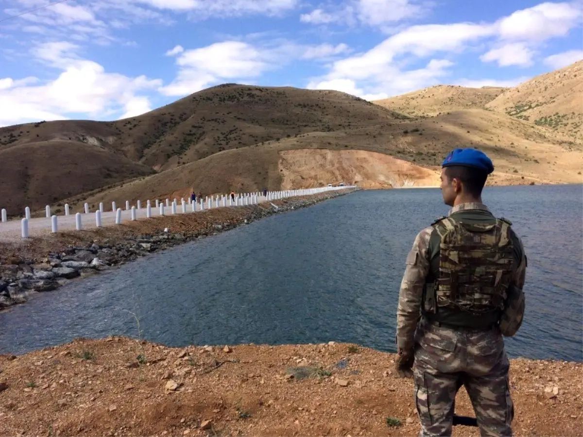 Genç kızın cesedi baraj gölünde bulundu