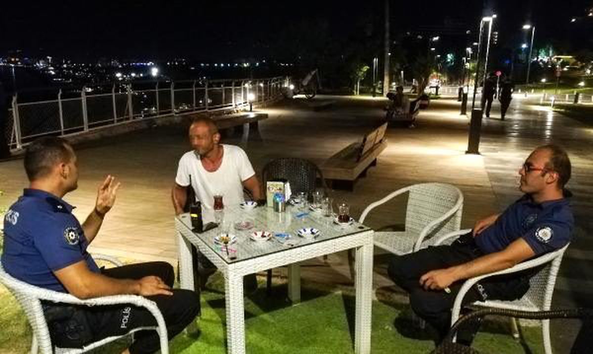 Komiserin \'Çay içip, konuşalım\' teklifiyle intihardan vazgeçti