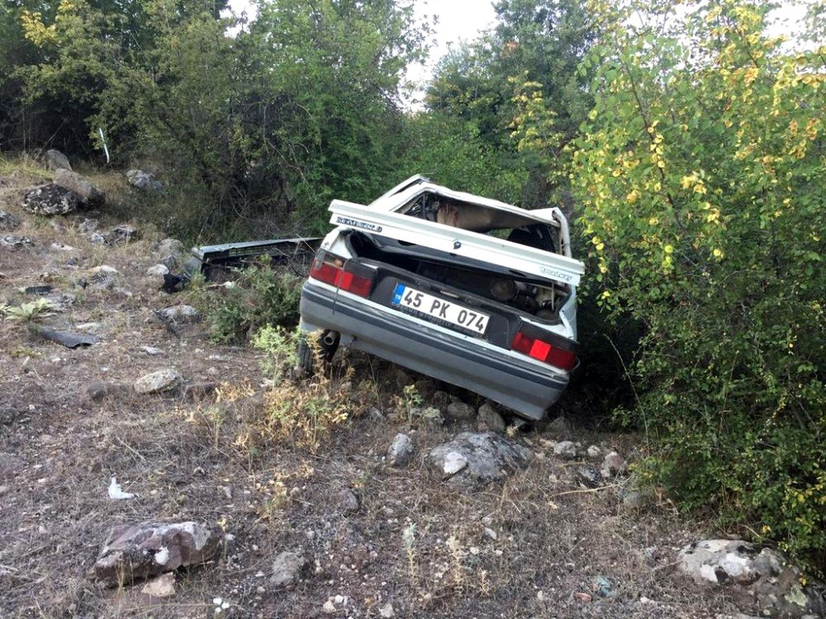 Manisa\'da trafik kazası: 4 yaralı