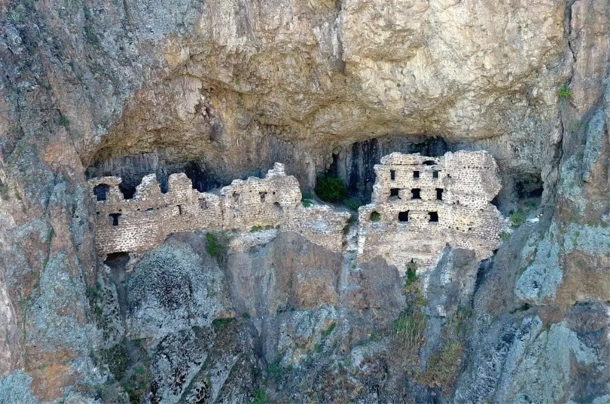 (Özel) Başkentin Sümela\'sı yok olma tehlikesi ile karşı karşıya