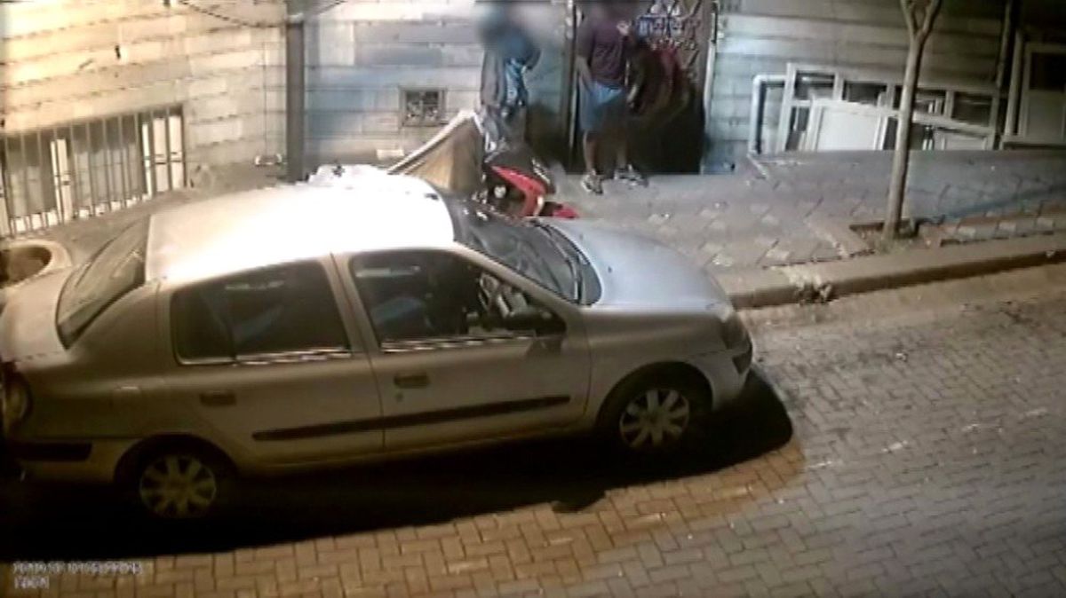 13 ayrı evden hırsızlık yapan şahıslar yakalandı