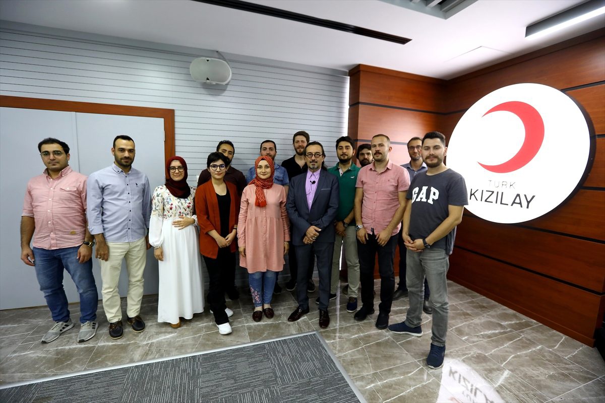 AA Haber Akademisinden Türk Kızılaya ziyaret