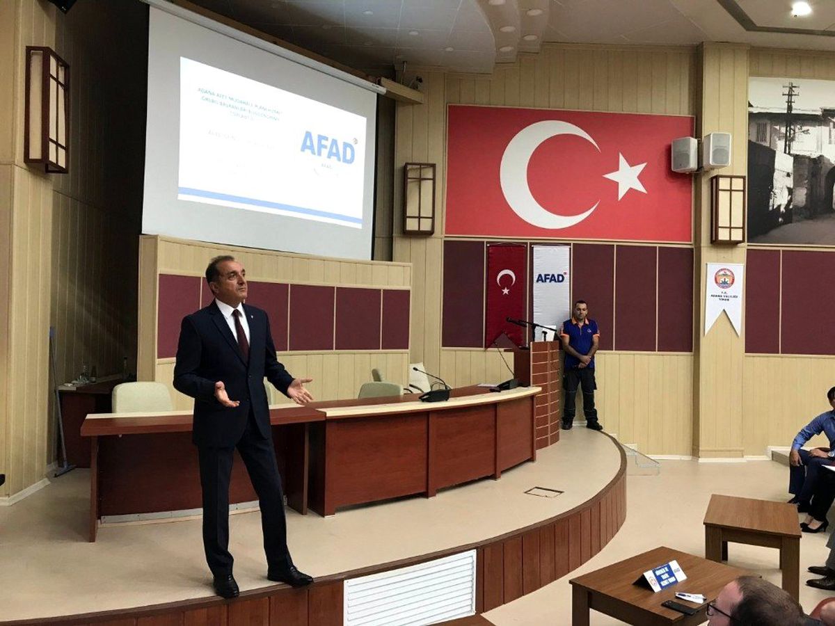 AFAD\'dan "Gönüllülük Projesi Tanıtım ve Bilinçlendirme Eğitimi" toplantısı