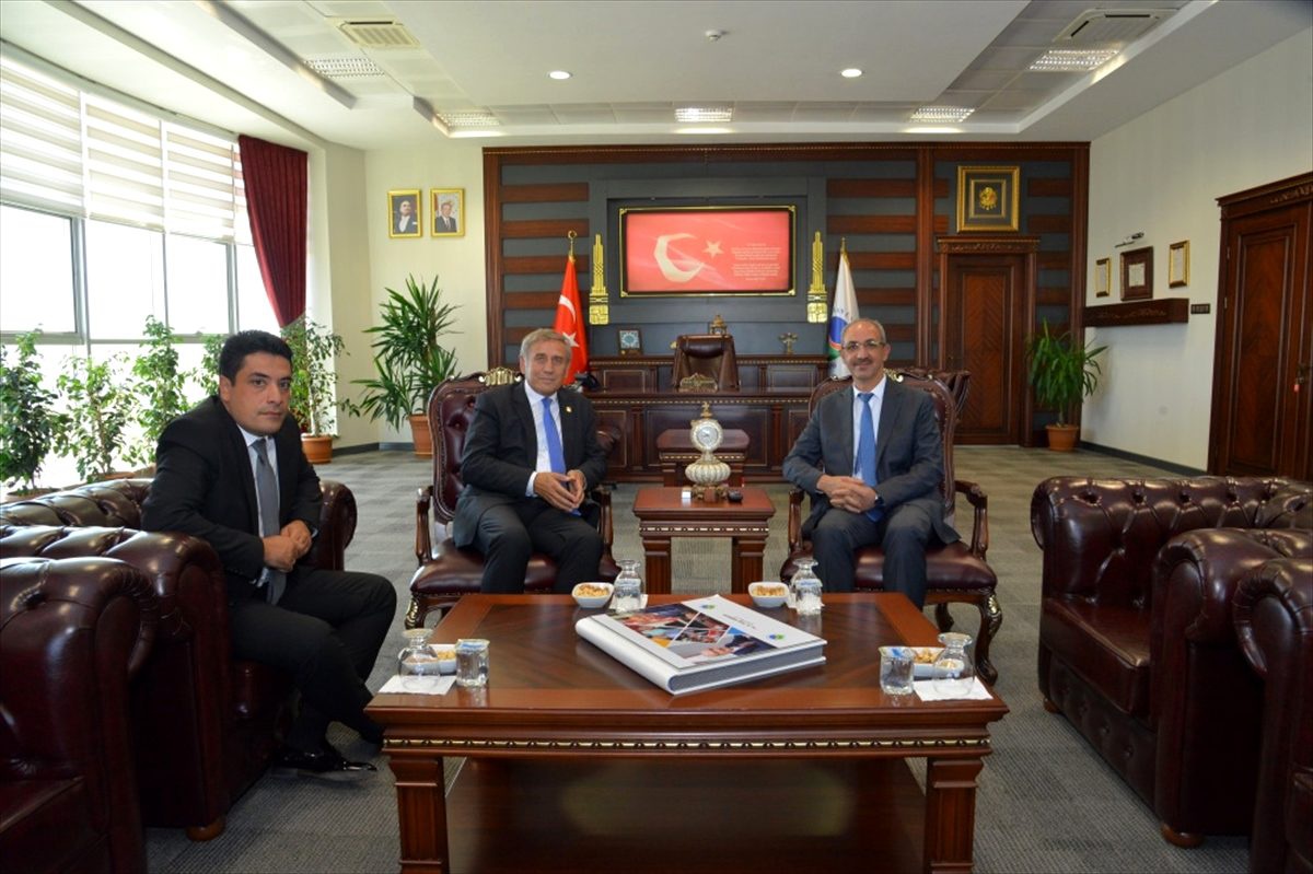 AK Parti ve CHP heyetinden Karakaya\'ya ziyaret