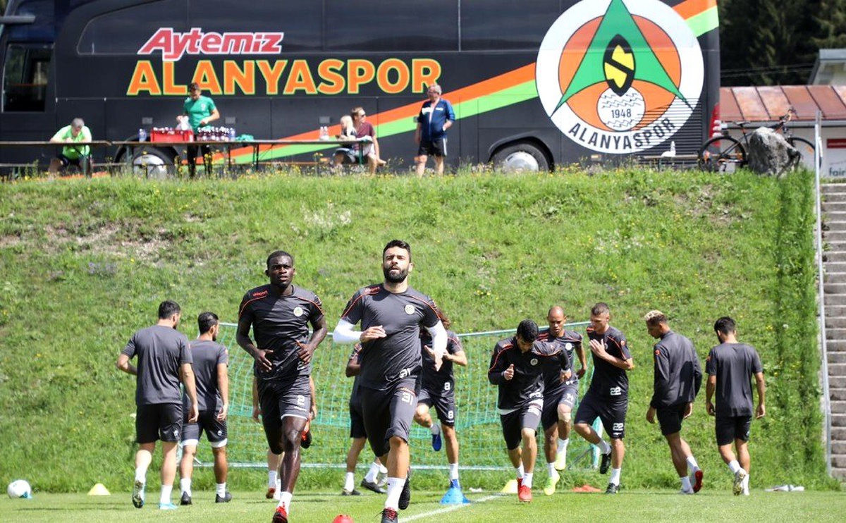 Alanyaspor, Avusturya\'da hazırlıklarını sürdürüyor