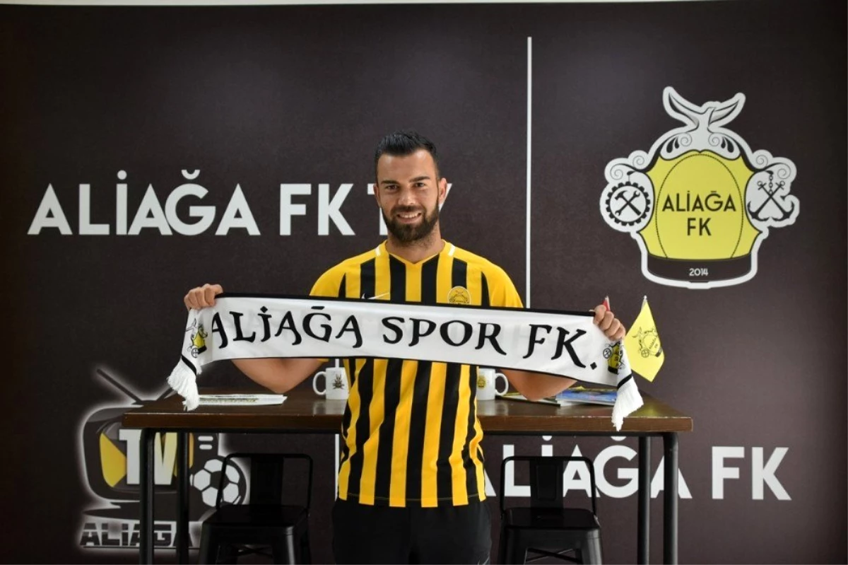 Aliağaspor FK\'da kaleye iki takviye