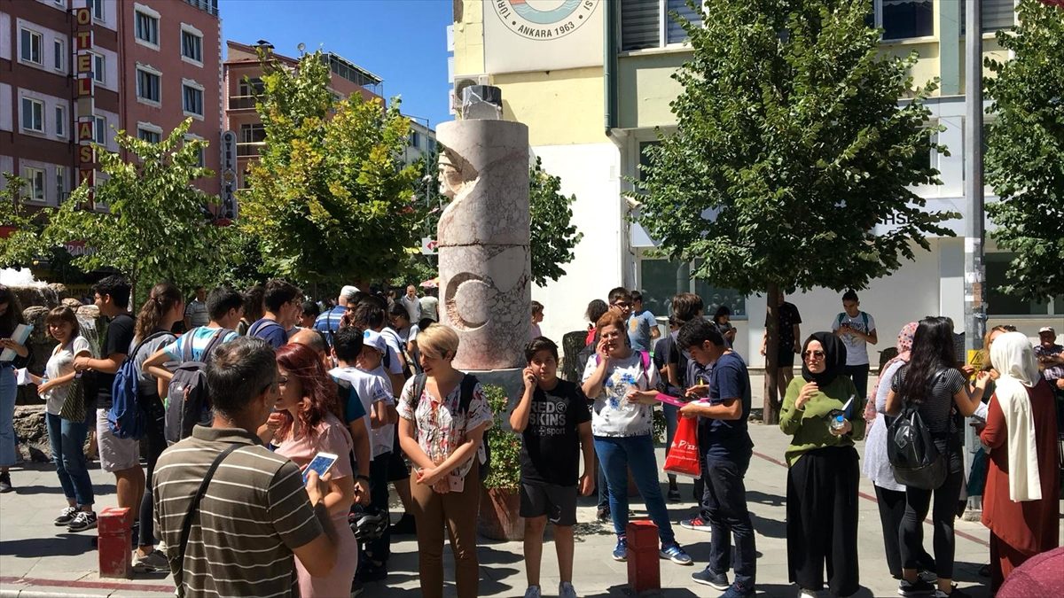 Depreme nikah masasında yakalandılar