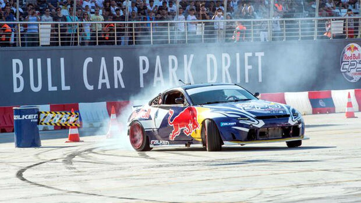 Dünyanın en iyi drift pilotları İstanbul\'a geliyor