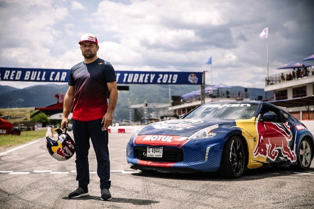 Dünyanın en iyi drift pilotları şampiyonluk için İstanbul\'a geliyor