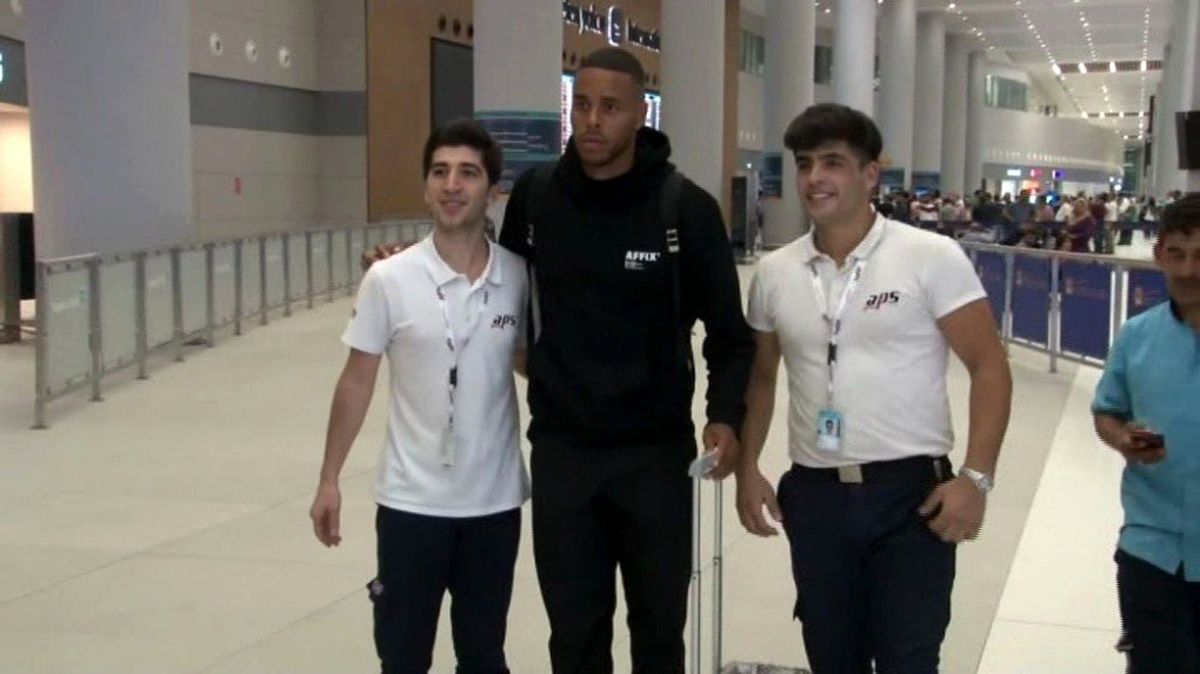 Fenerbahçe\'nin yeni transferi Zanka İstanbul\'a geldi