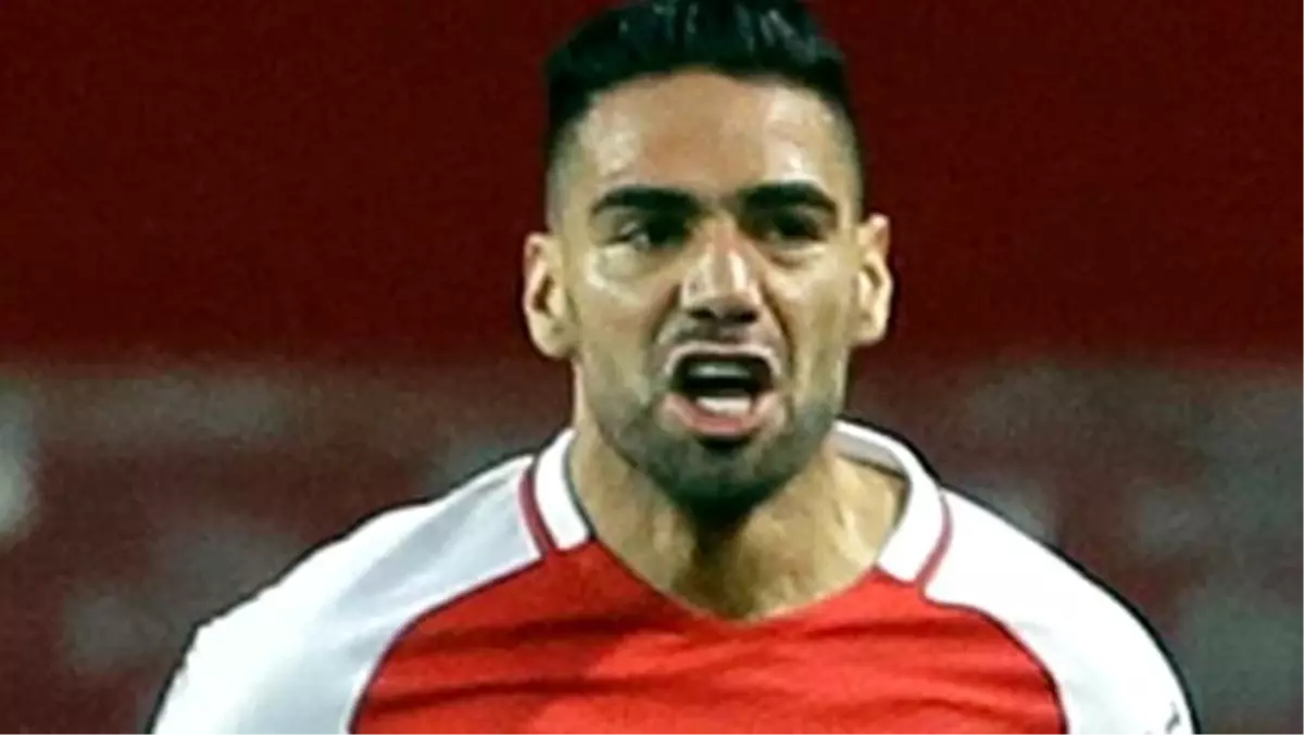 Monaco\'da Radamel Falcao, maç kadrosuna alınmadı