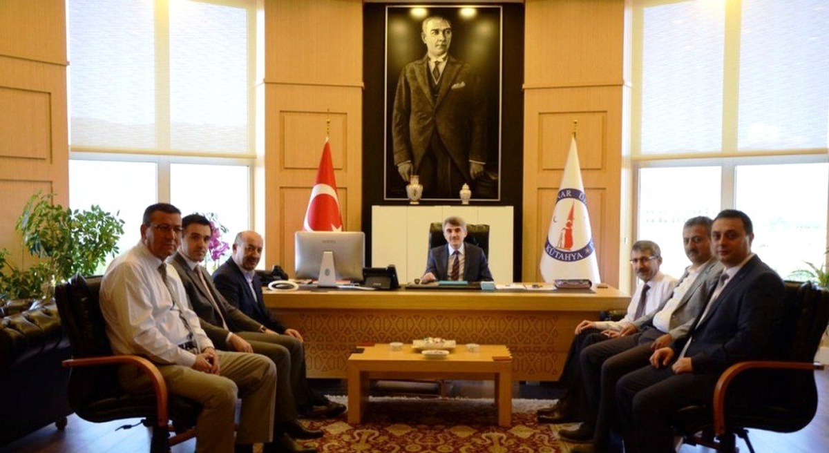 İl Müdürlerinden Rektör Uysal\'a \'hayırlı olsun\' ziyareti