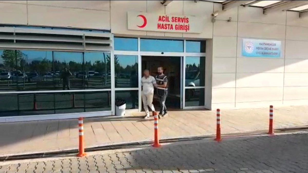 İzmir\'de DEAŞ operasyonu: 9 gözaltı