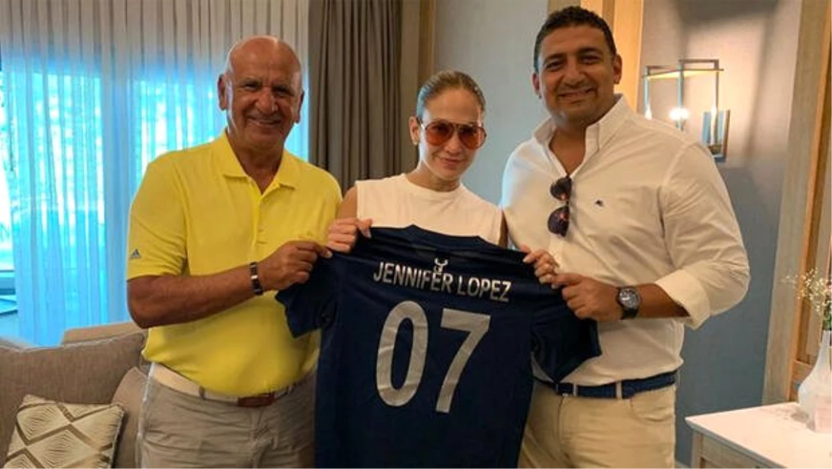 Jennifer Lopez\'e Antalyaspor forması