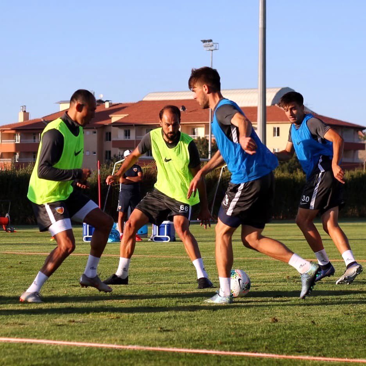 Kayserispor\'un rakibi Adana Demirspor
