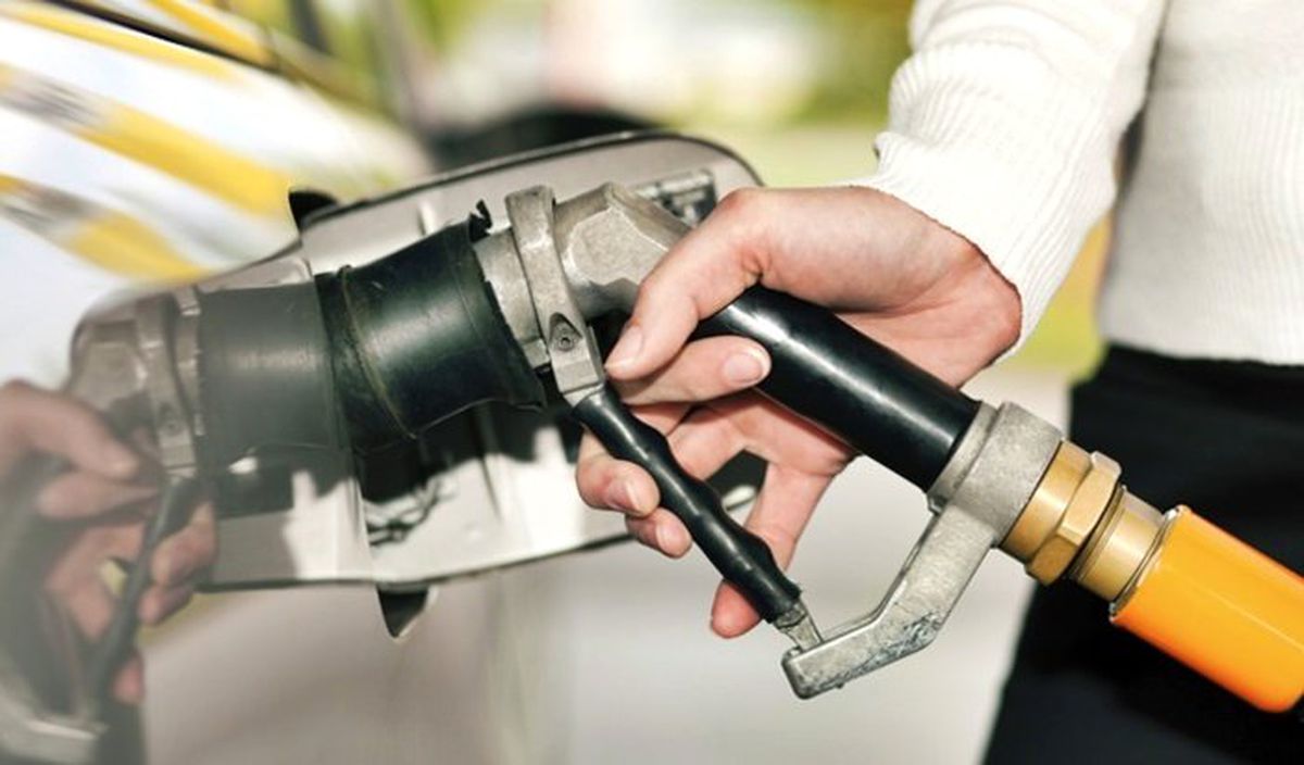 Motorine 34, benzine 18 kuruş indirim