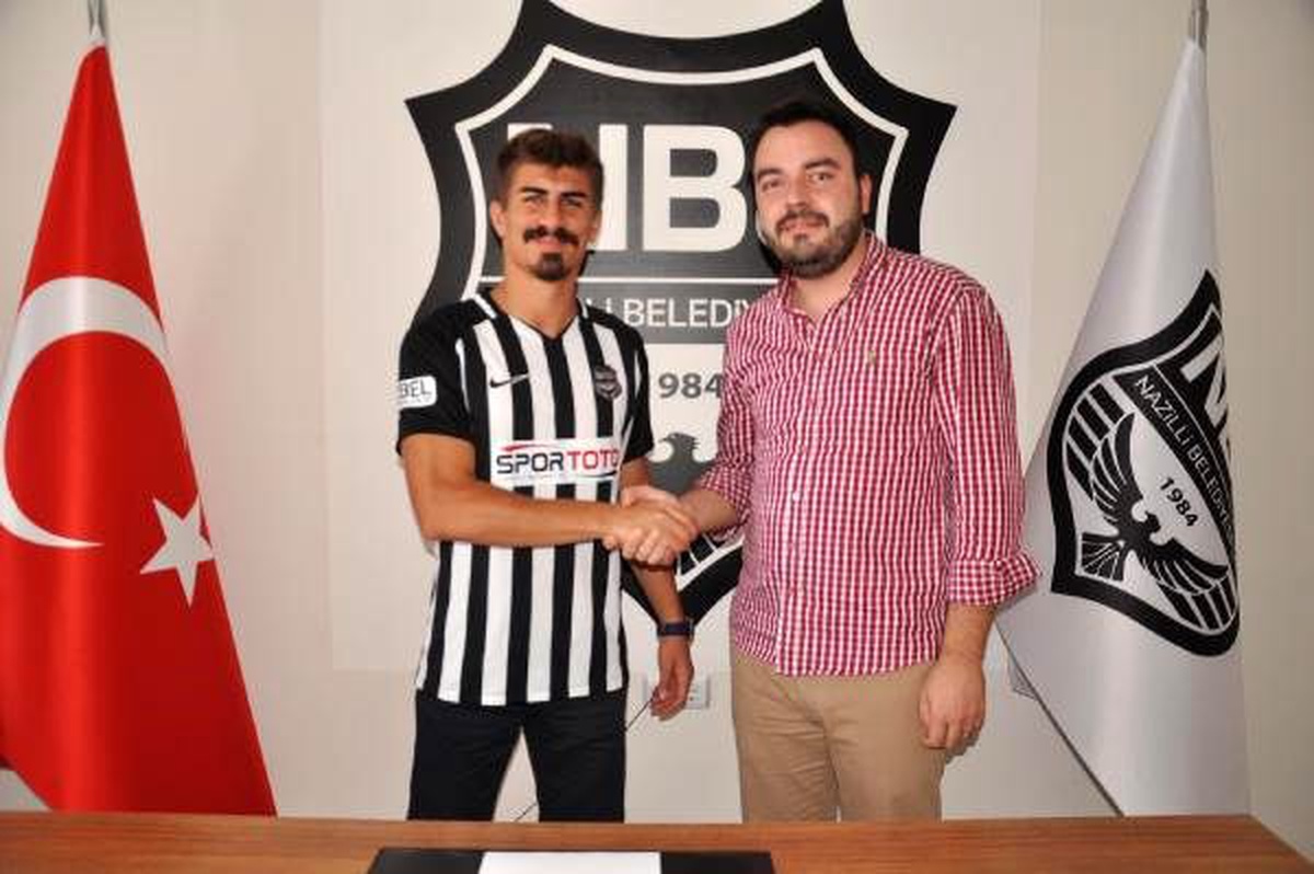 Nazilli Belediyespor İsmail\'le imzaladı