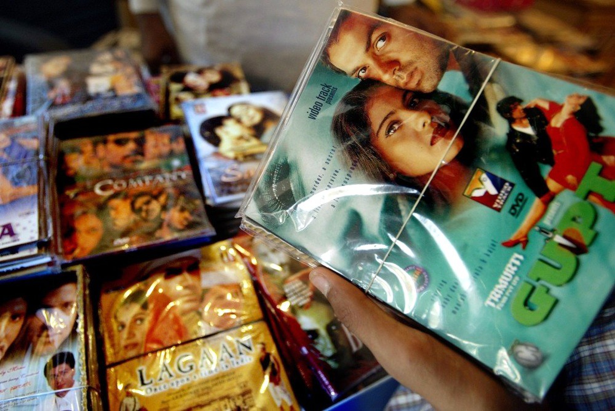 Pakistan\'da Hint filmlerine yasak getirildi