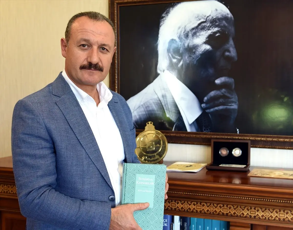 Prof. Dr. Fuat Sezgin dünyaya anlatılıyor