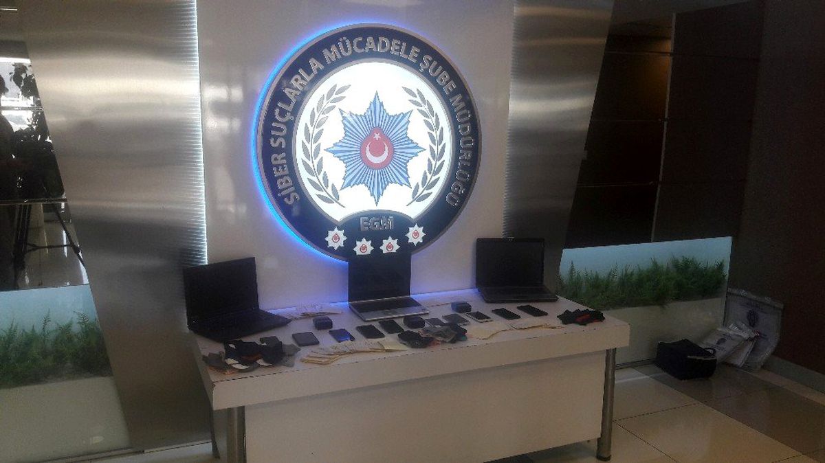 Sahte "e-ticaret" sitesi kurarak vatandaşları dolandıran şahıslar yakalandı