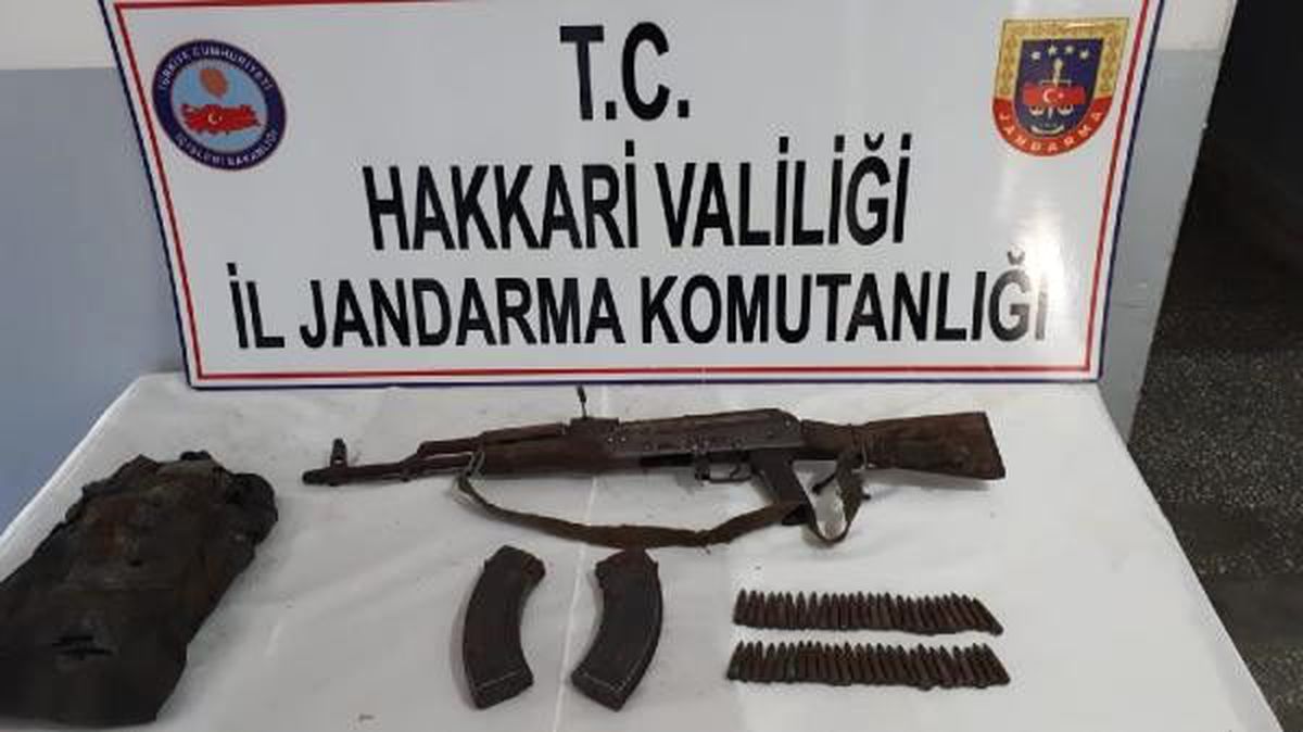 Şemdinli\'de PKK\'nın silah ve mühimmatı ele geçirildi