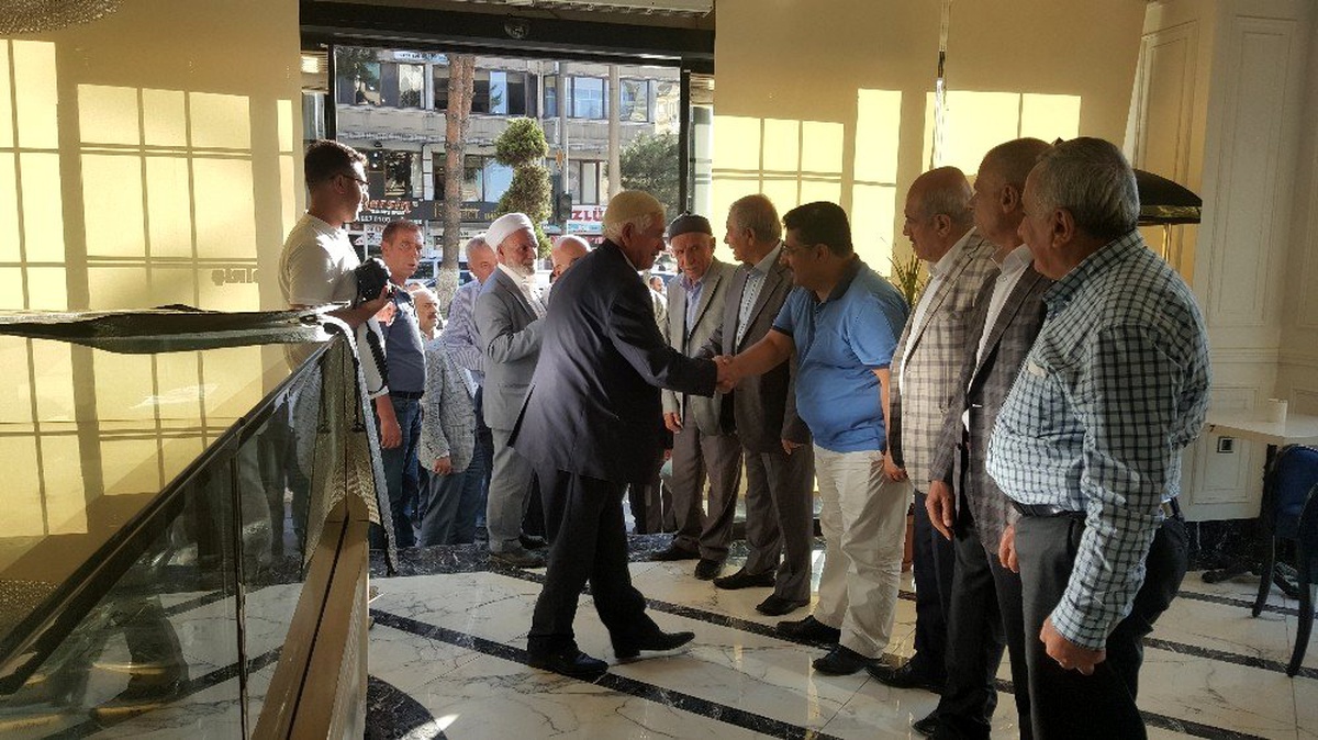Tatvan\'da 7 kişinin yaralandığı kavga barışla sonlandı
