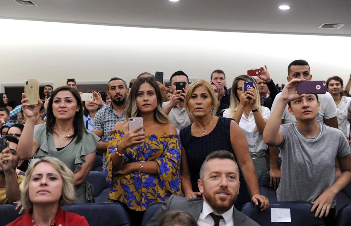 20 bin öğretmen görev yerlerine atandı