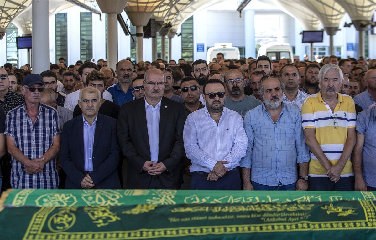ATO Meclis Üyesi Erol son yolculuğuna uğurlandı