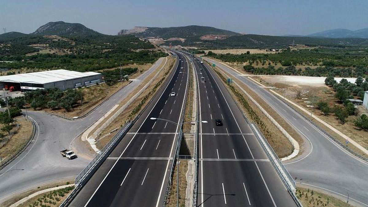 Avrupa\'da otoyol uzunluğunda İspanya ilk sırada; Türkiye, 10 yılda 749 km yeni otoyol inşa etti