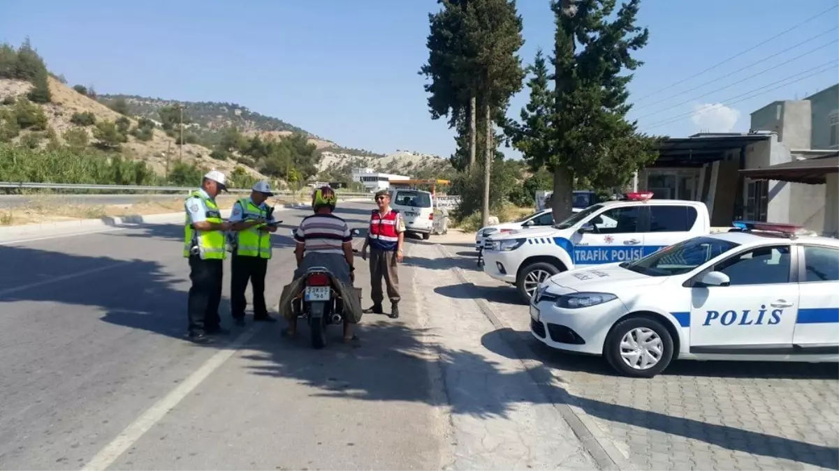 Aydın polisi vatandaşın huzur için bayramda görevi başında olacak