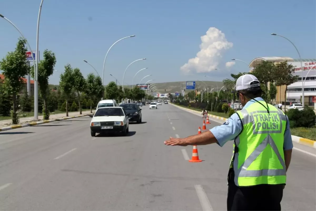 Bayram trafiği için Bakanlıktan son hatırlatma