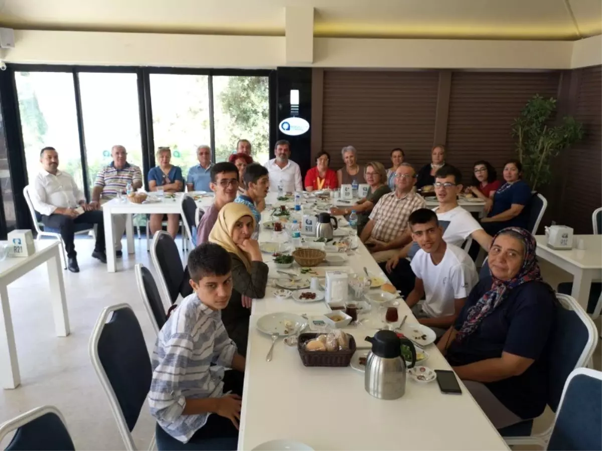 Büyükşehir Avrupa Şampiyonu Benay Balcı\'yı misafir etti