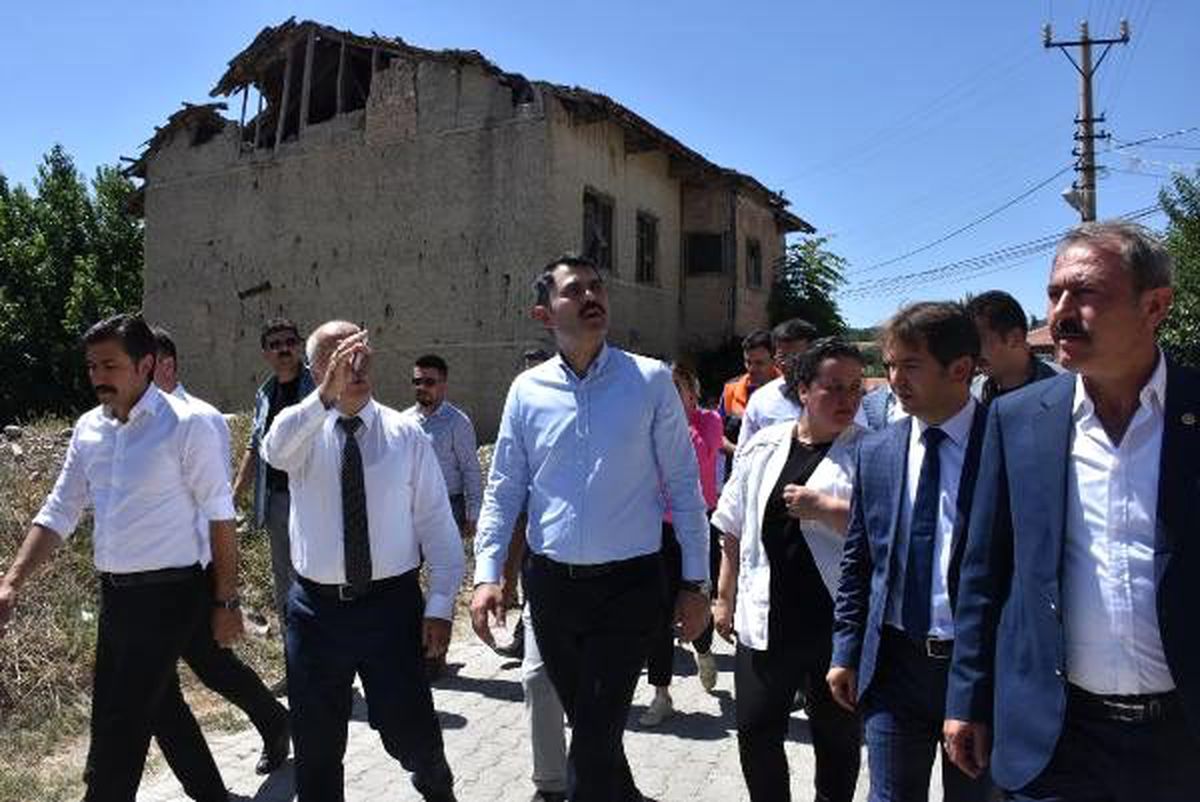 Denizli\'de depremin yaraları sarılıyor (3)