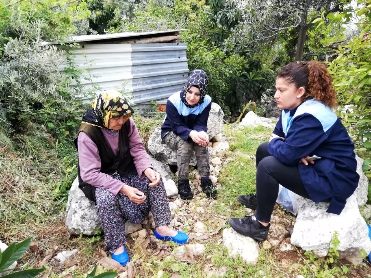 Devletin şefkat eli kimsesizlere uzanıyor