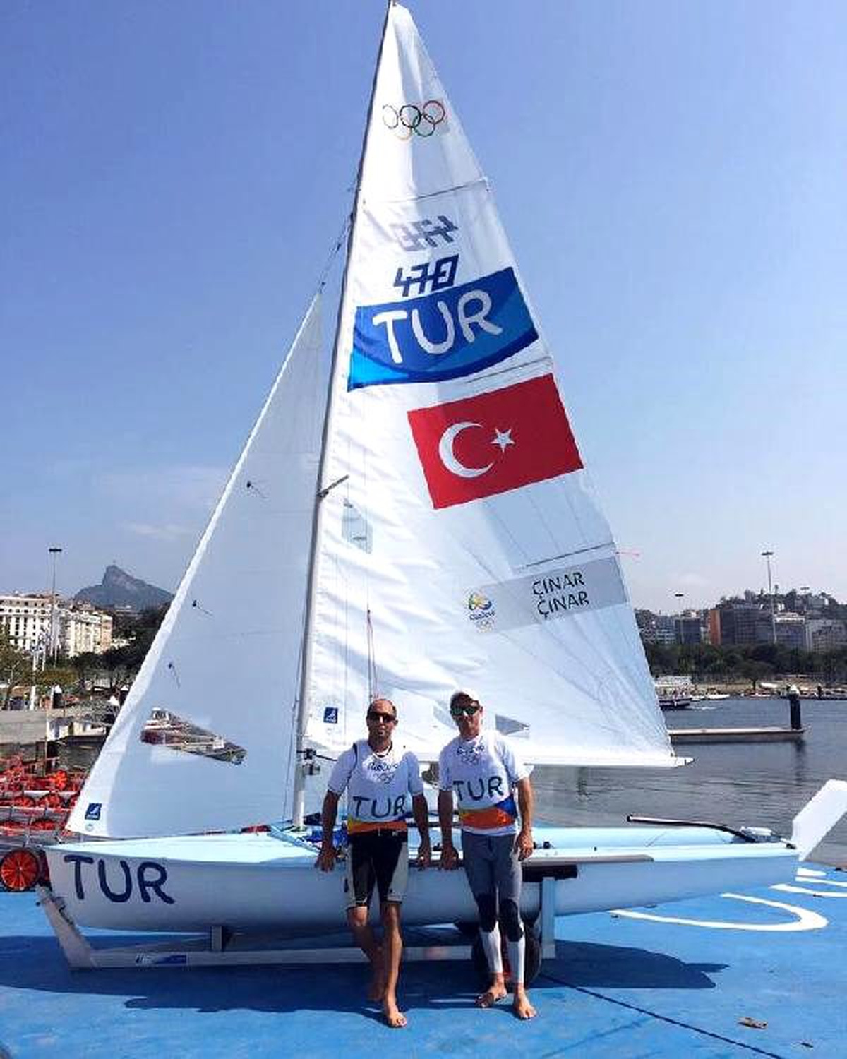 İzmirli kardeşler yine tarih yazdı