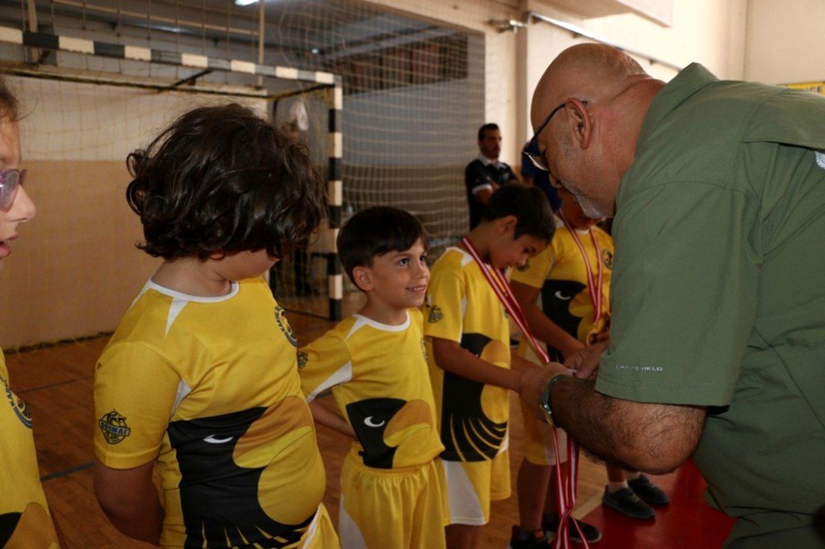 Kartallı minik sporcular madalyalarını aldı