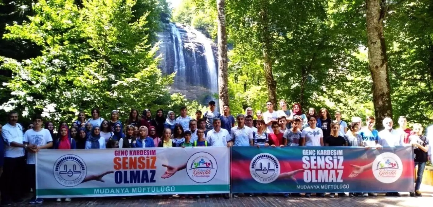 Mudanya\'nın genç hafızları Suuçtu şelalesinde