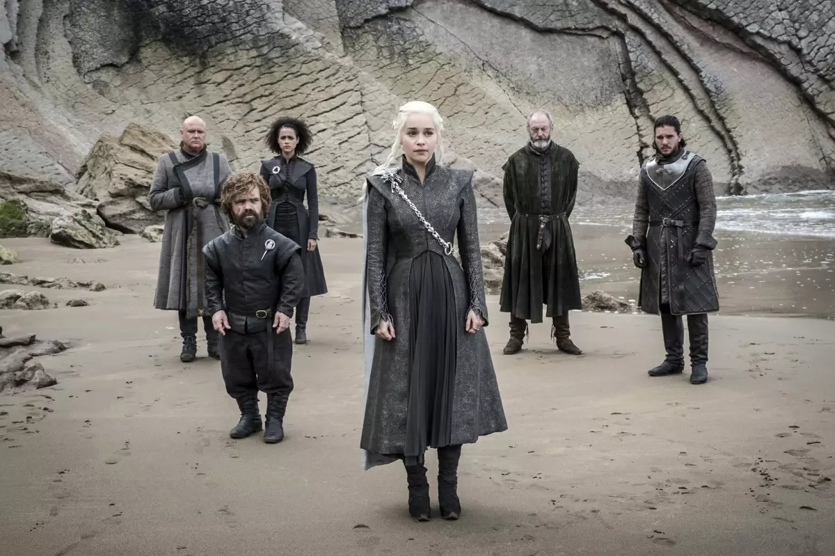 Netflix, Game of Thrones\'un yaratıcılarını 200 milyon dolara transfer etti