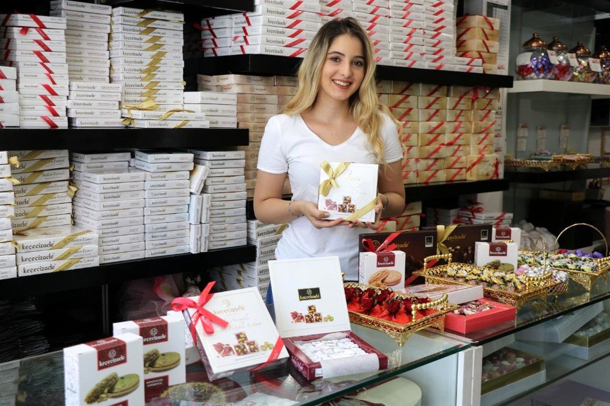 (Özel) Kurban Bayramı\'nın ikramlıkları tezgahlarda yerini aldı