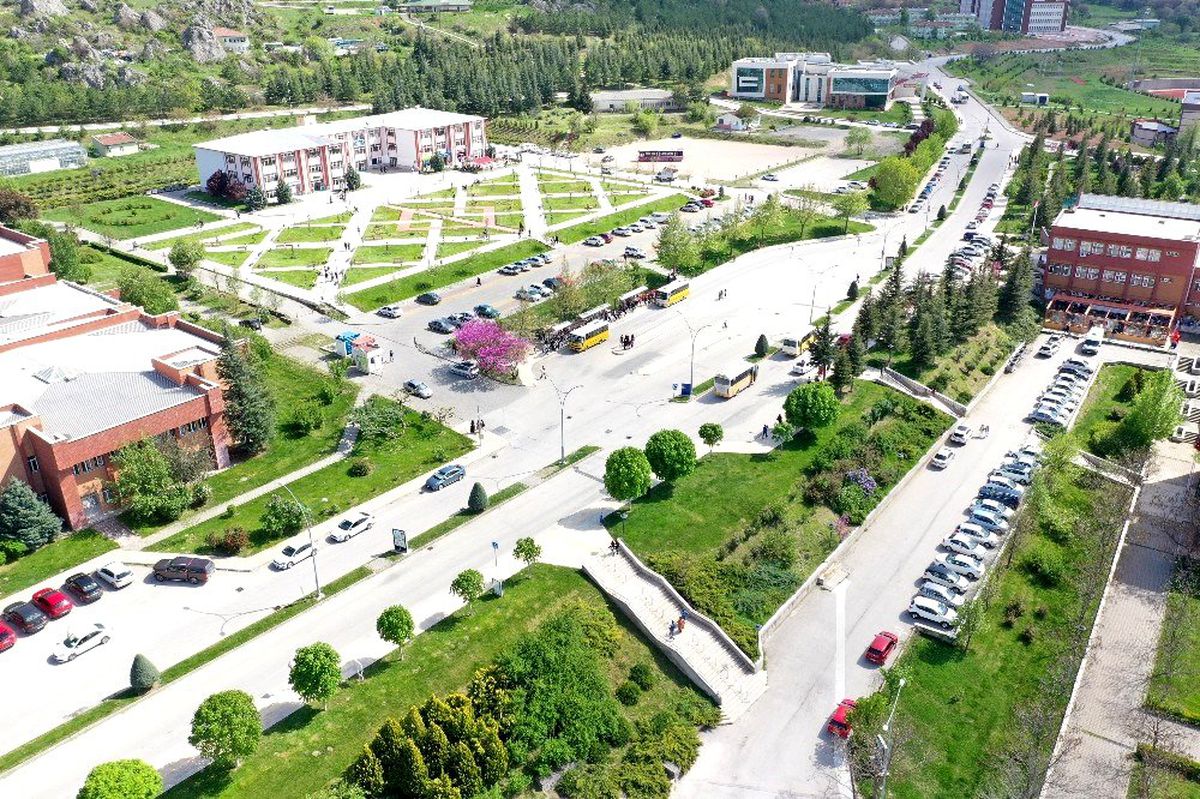 Tokat Gaziosmanpaşa Üniversitesi Türkiye\'de 13., Dünyada ise 1092. sıraya yükseldi