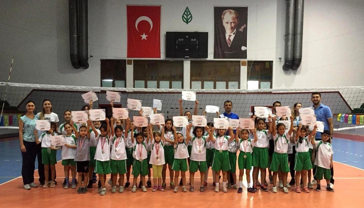 Çankaya\'da çocuklar yaz tatilini sporla geçirdi